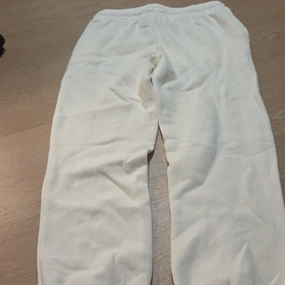 Peanuts Charlie Brown Sweatpants - Picture 3 of 3